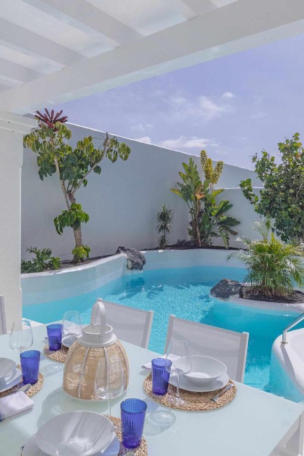 Villa Tiguaro Piscina Climat Jacuzzy Ac Villa 9 12 Коральео Экстерьер фото